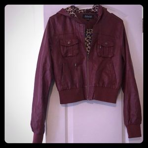 Leather jacket, size M, Active USA